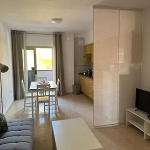 Bonito Estudio En Bien Situado Apartamento